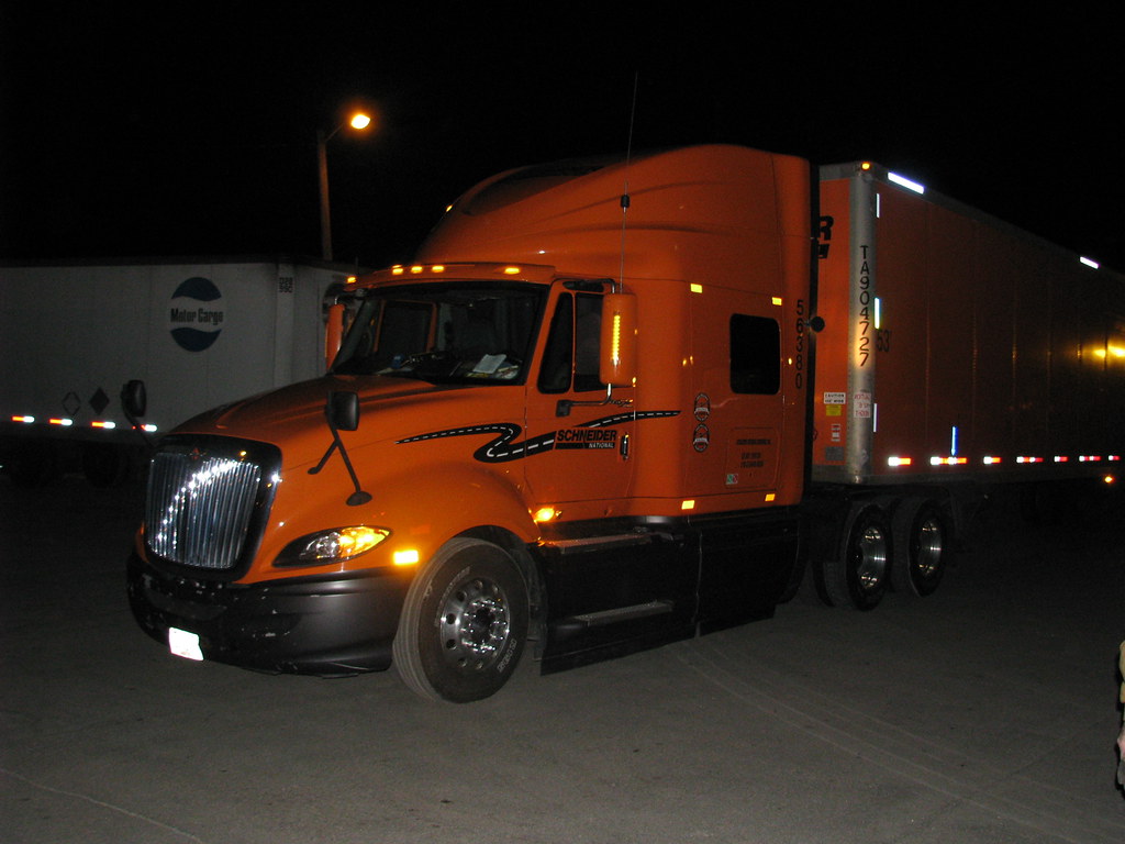 Schneider National 56380 a photo on Flickriver