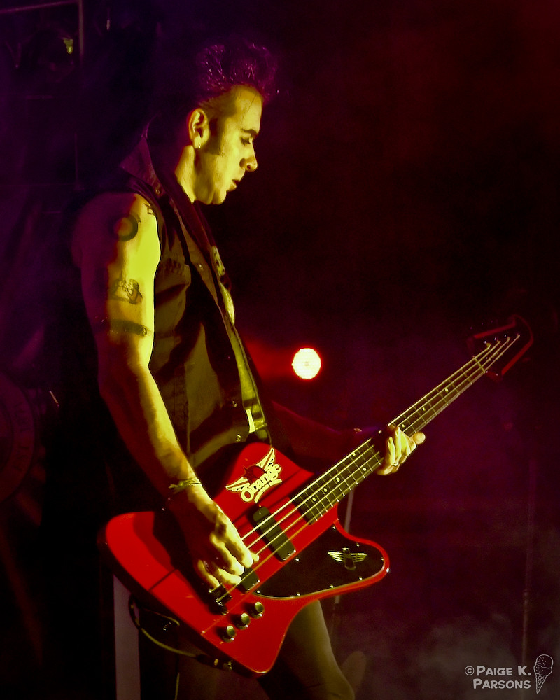 Simon Gallup of The Cure Simon Gallup of The Cure performs… Flickr
