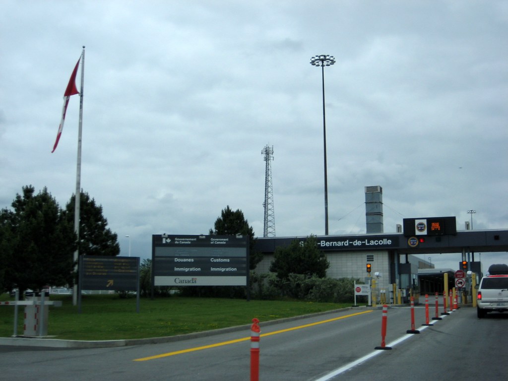 Douanes Canada Customs bobbsled Flickr
