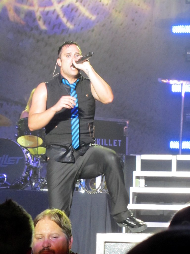 Skillet John38 John Cooper from Skillet in concert