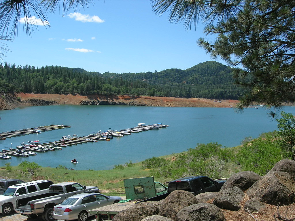 09062110 Antlers marina, Shasta Lake Ricard Ginko Flickr