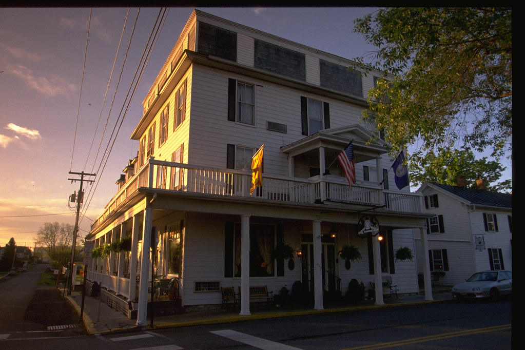 Hotel Strasburg Hotel Strasburg, Strasburg, (ride stop and… Flickr