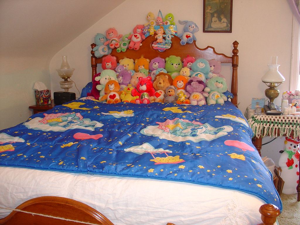 Care Bear Bed I have been setting up an area for Eleanor t… Flickr