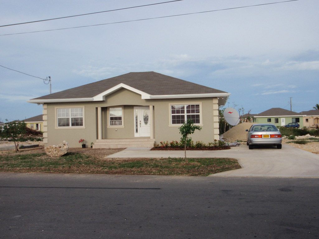 3Bed+3Bath Frank Hall Homes in Spotts/Newlands Justin I.S. Porter