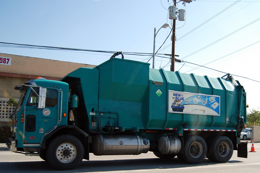 CITY OF LOS ANGELES SANITATION TRUCK Navymailman Flickr
