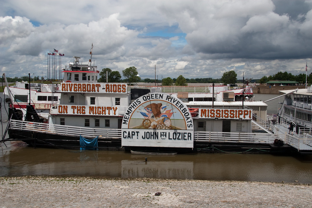 Riverboat Cruises Gary J. Wood Flickr