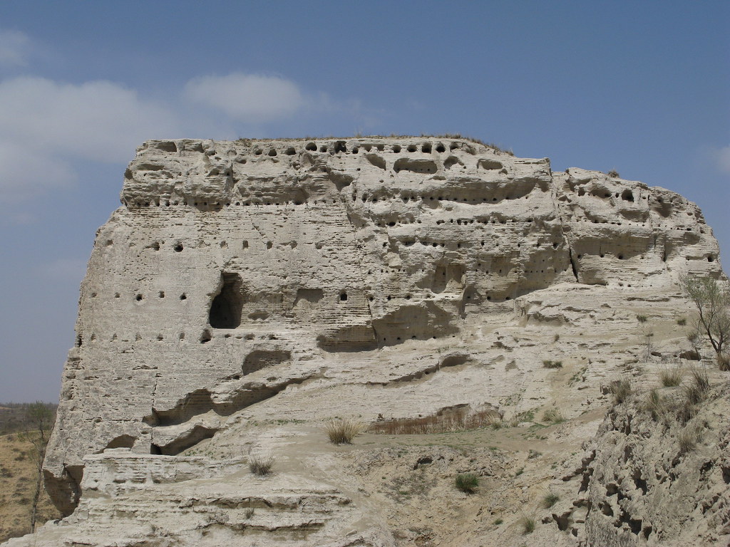 Tongwancheng / 统万城 Ancient city buried in the desert / 夏国的