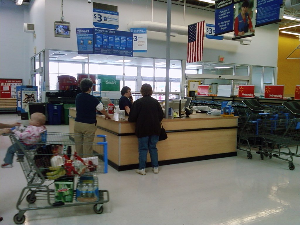 WalMart Knoxville, Iowa Courtesy Desk Also pictured i… Flickr