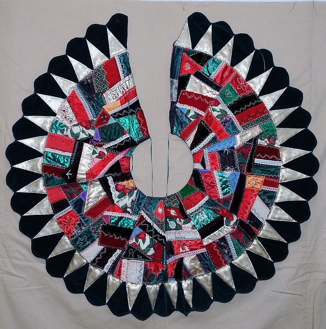 Crazy quilt Tree skirt Tree skirt 1 original pattern Flickr