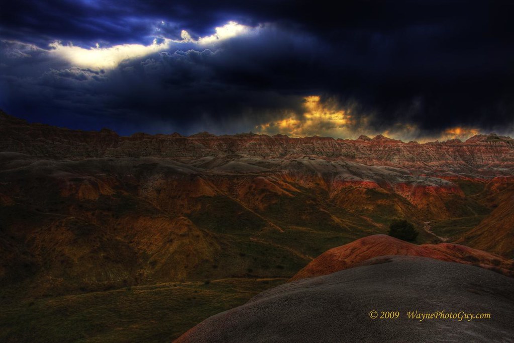 South Dakota Badlands Weather Approaches Badlands Nation… Flickr