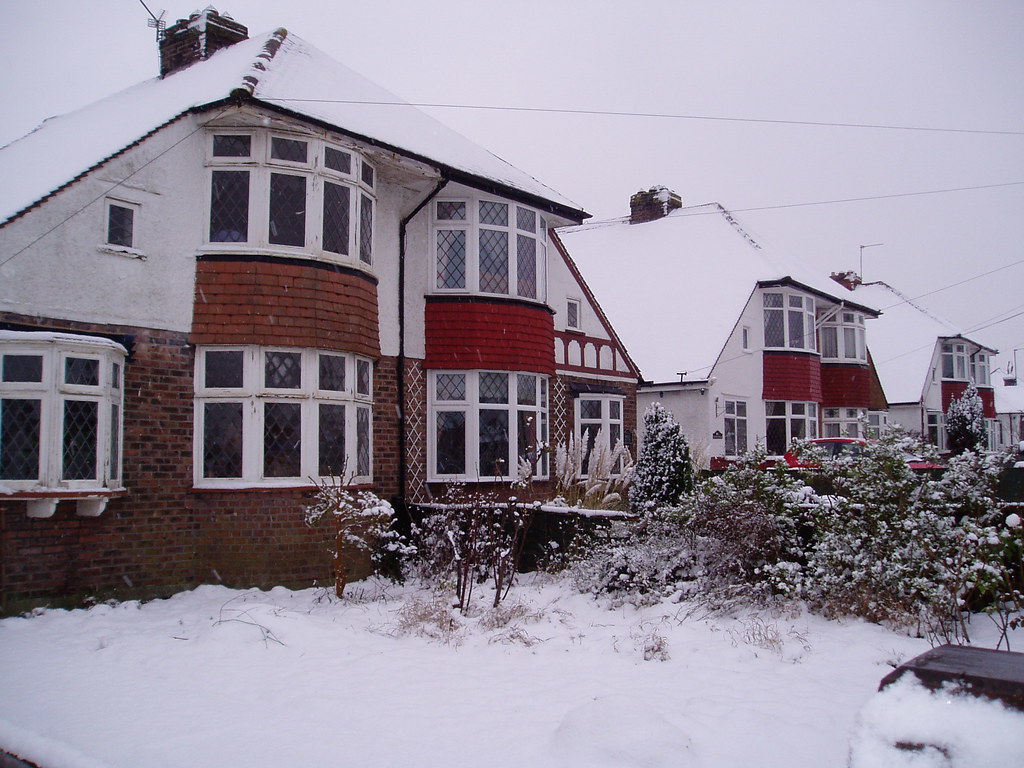 1930s chalet semis, Broad Road, Willingdon, Sussex, Februa… Flickr
