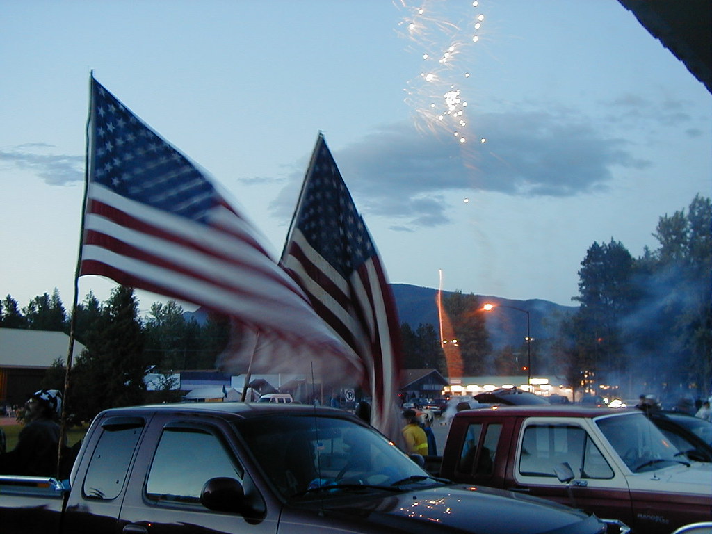 Hungry Horse, MT 4th of July 2002 These fireworks photos… Flickr