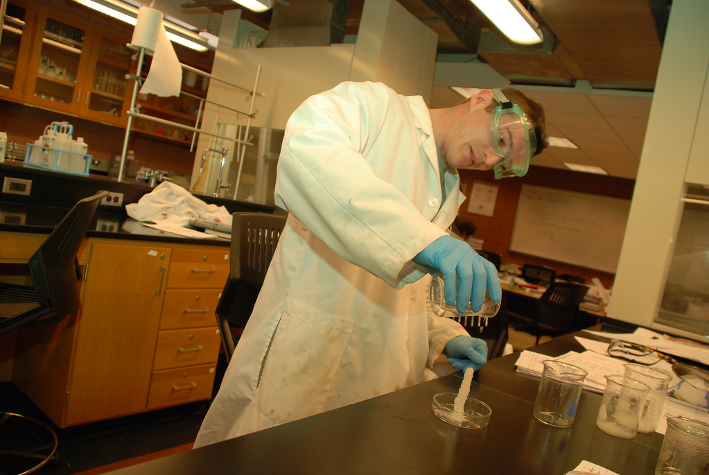 BTC Chemical Laboratory Technician Major Students show of… Flickr