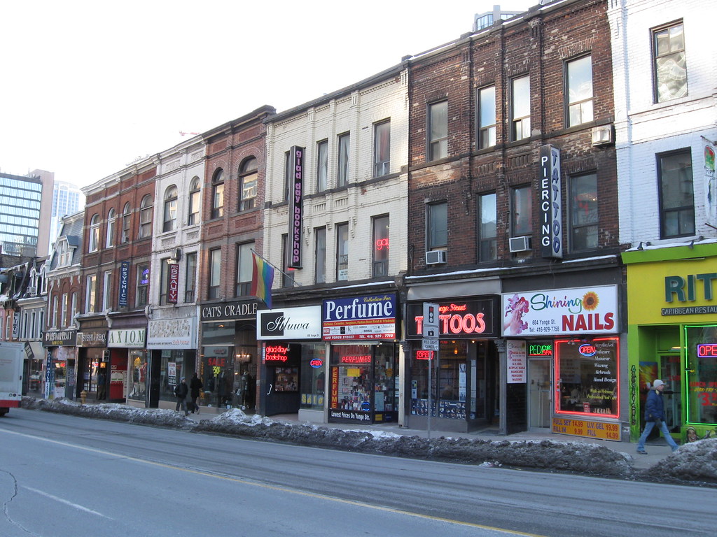 Yonge St. east side, Wellesley to St. Joseph A Notice of A… Flickr