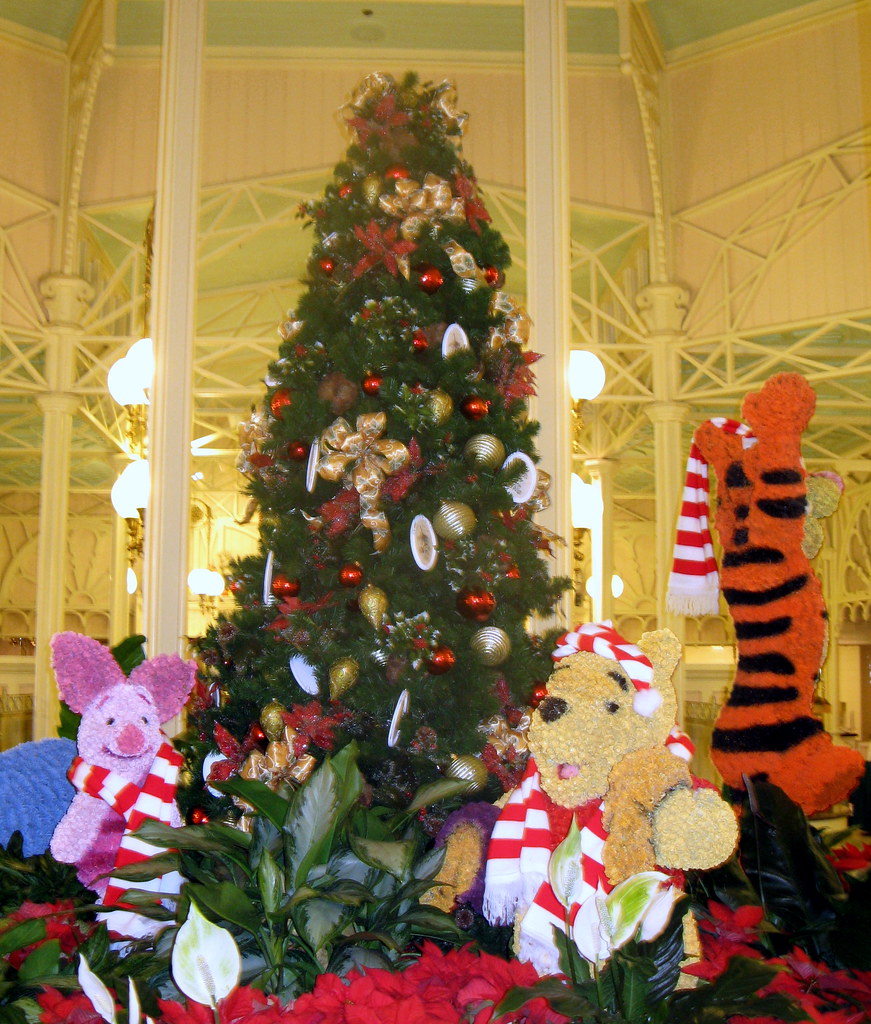 Magic Kingdom Crystal Palace Christmas Tree Winnie t… Flickr