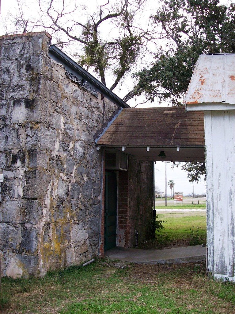 pannamaria36 Panna Maria, Karnes County, Texas. Just a tin… Flickr