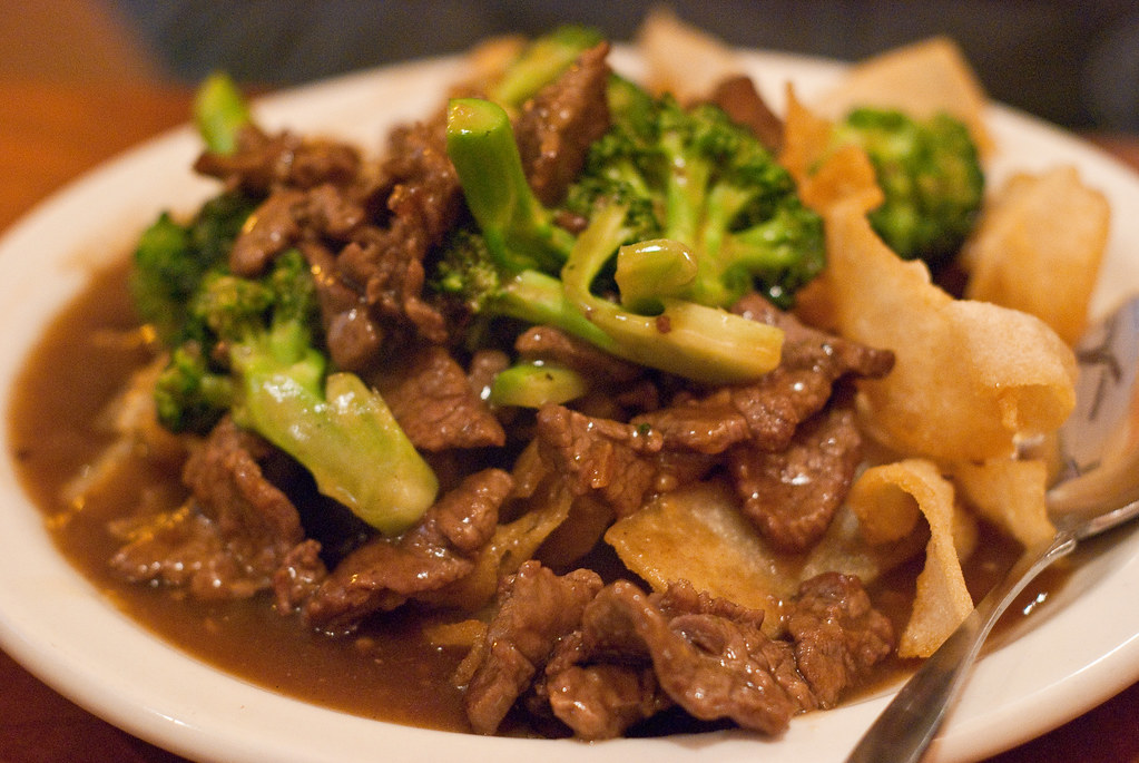 Lard Na w/ Beef Noodles in the Pot Chicago, Il Aubrey