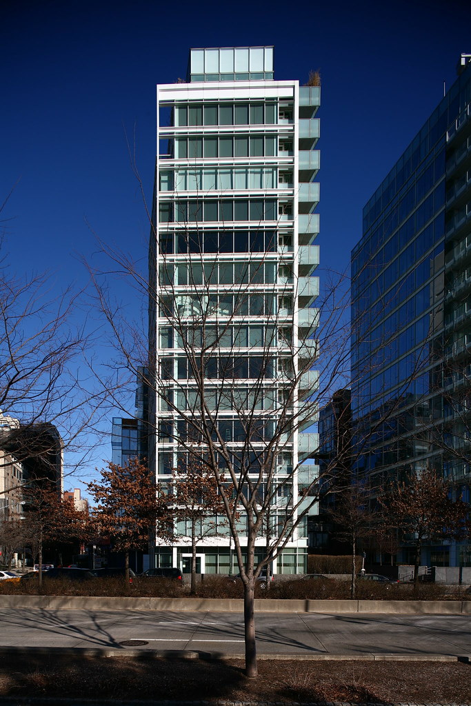 Richard Meier, 173 and 176 Perry St., New York, 2002 Flickr