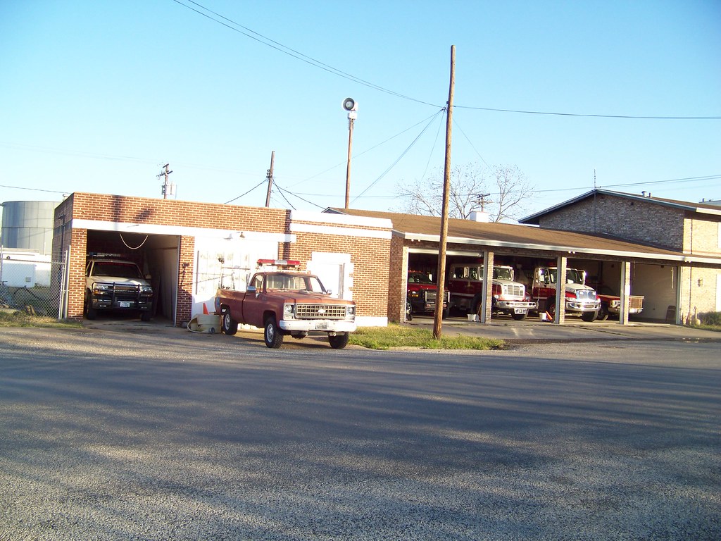 Ganado Volunteer Fire Department The old and the new Jacks… Flickr