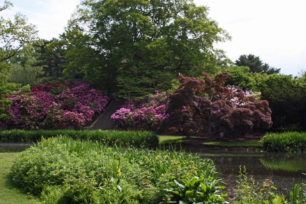 West Pond area of Old Westbury Gardens West Pond area of O… Flickr