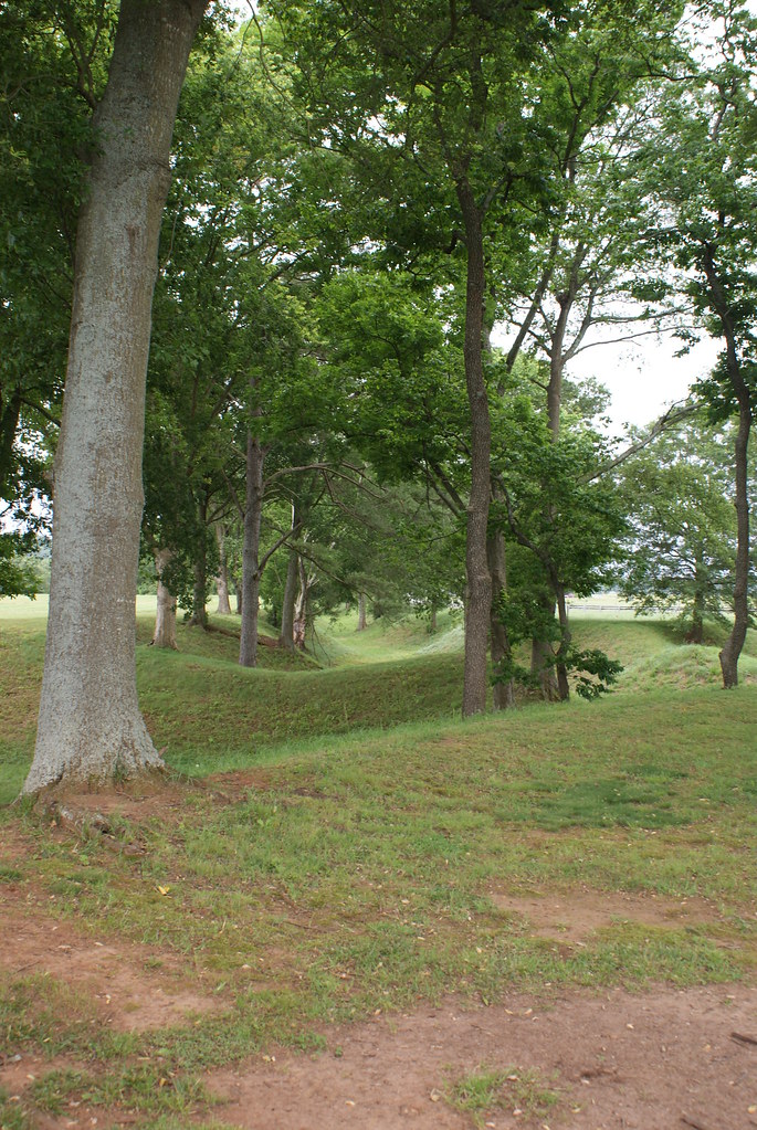 Etowah Indian Mounds This is the moat that once encircled … Flickr