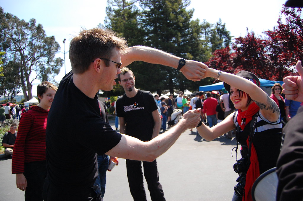 monochrom's Massive Multiplayer ThumbWrestling / Maker Fa… Flickr