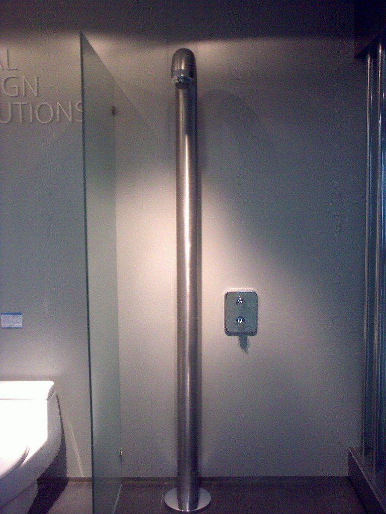 Shower pole An American Standard product. This shower pole… Flickr