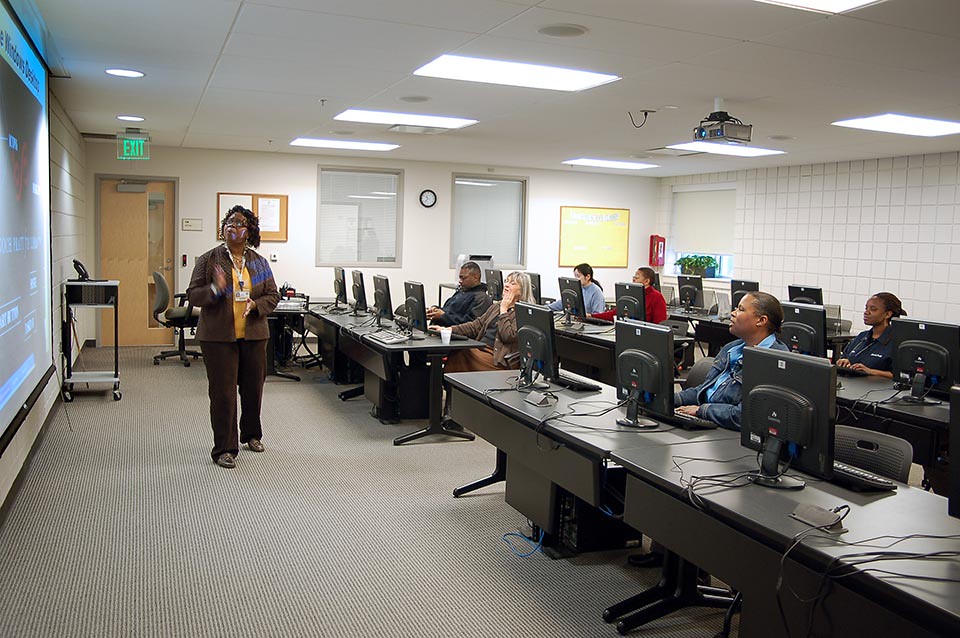 computer classes a photo on Flickriver