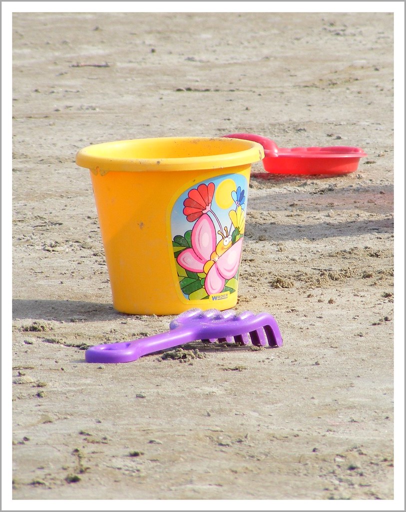 bucket and spade time I took the kids to the beach yesterd… Flickr