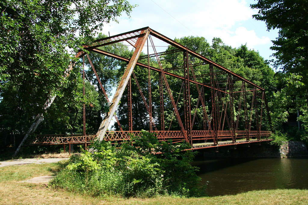 Bridge in Mendon Michigan Pratt through truss built by the… Flickr