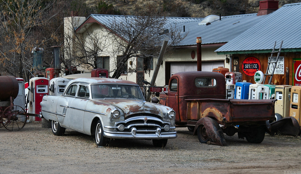 Taos gas station 1 Rex Gray Flickr