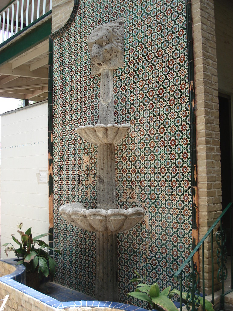 La Borde House, DSC00878 Larry Harris Flickr