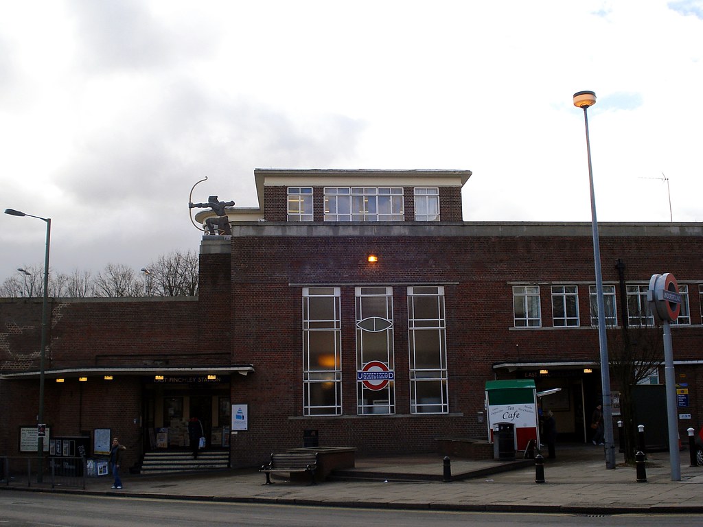 East Finchley Station a photo on Flickriver