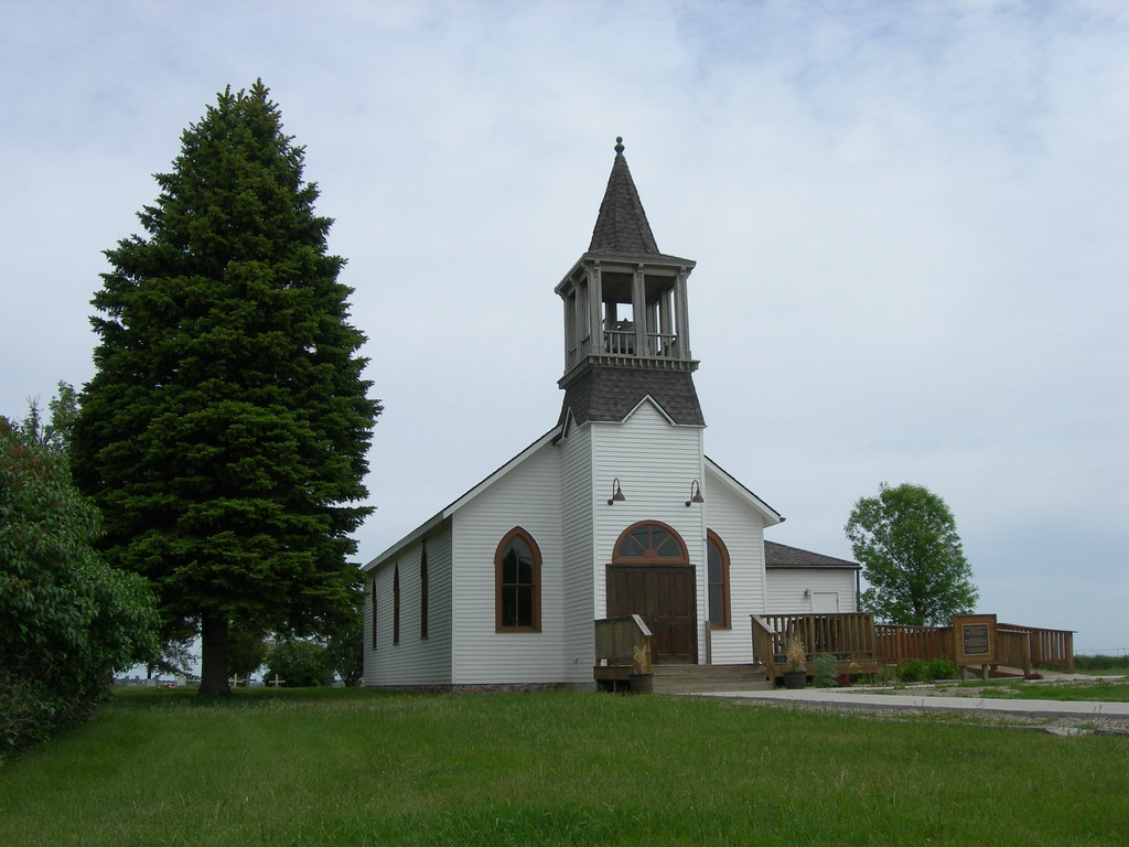 Flandreau Presbyterian Church Located on SD Hwy 13 north o… Flickr