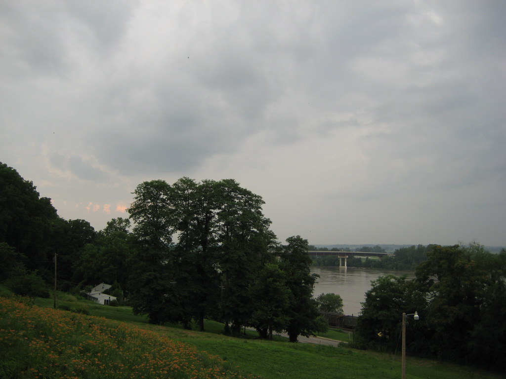 Missouri river at Boonville Allen Gathman Flickr