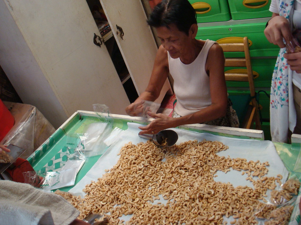 Freshly cooked Kasoy nuts meowpao Flickr