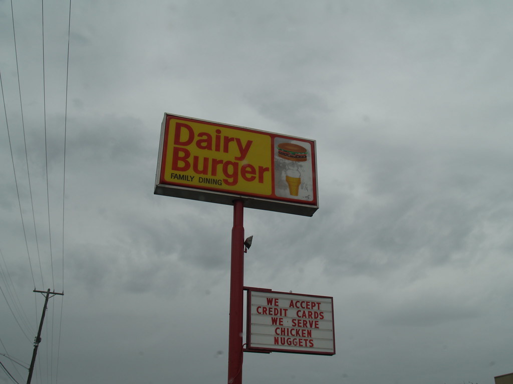 Dairy Burger, Alice Texas Hwy 281 They now take credit car… Flickr