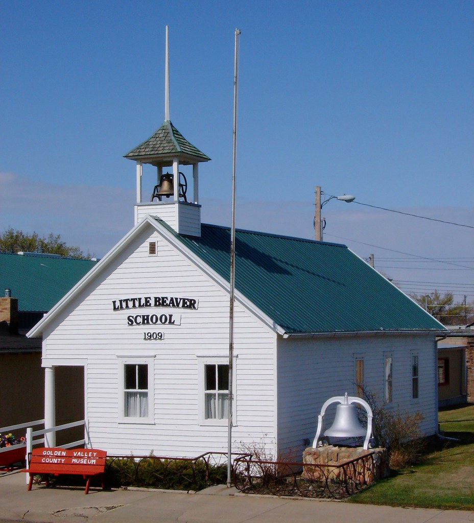 Old Little Beaver School (Beach, North Dakota) Located acr… Flickr