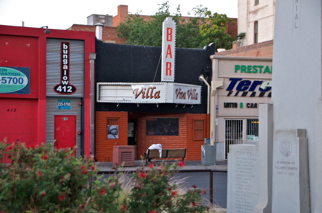 Viva Villa Bar El Paso An old bar in downtown El Paso, Tex… Flickr