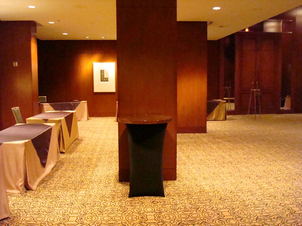DSC01852 Omni Hotel Conference Exhibition Tables Mo & Do Flickr