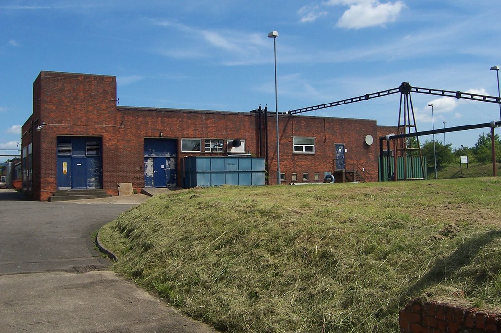 Cranfield Airport University Old bomb storage facility for… Flickr
