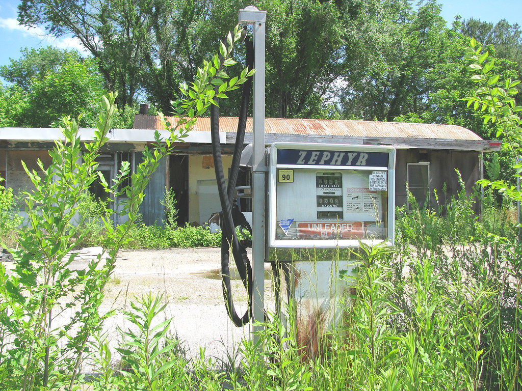 21e Villa Ridge MO Zephyr Gas Station John Hagstrom Flickr