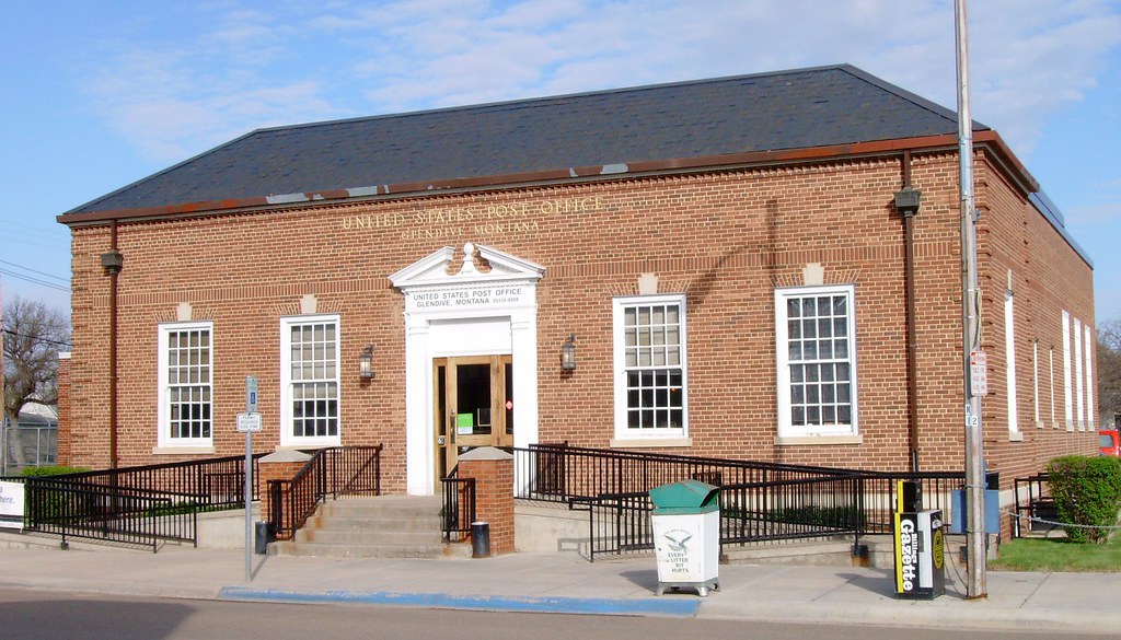 Post Office 59330 (Glendive, Montana) Built in 1935, this … Flickr