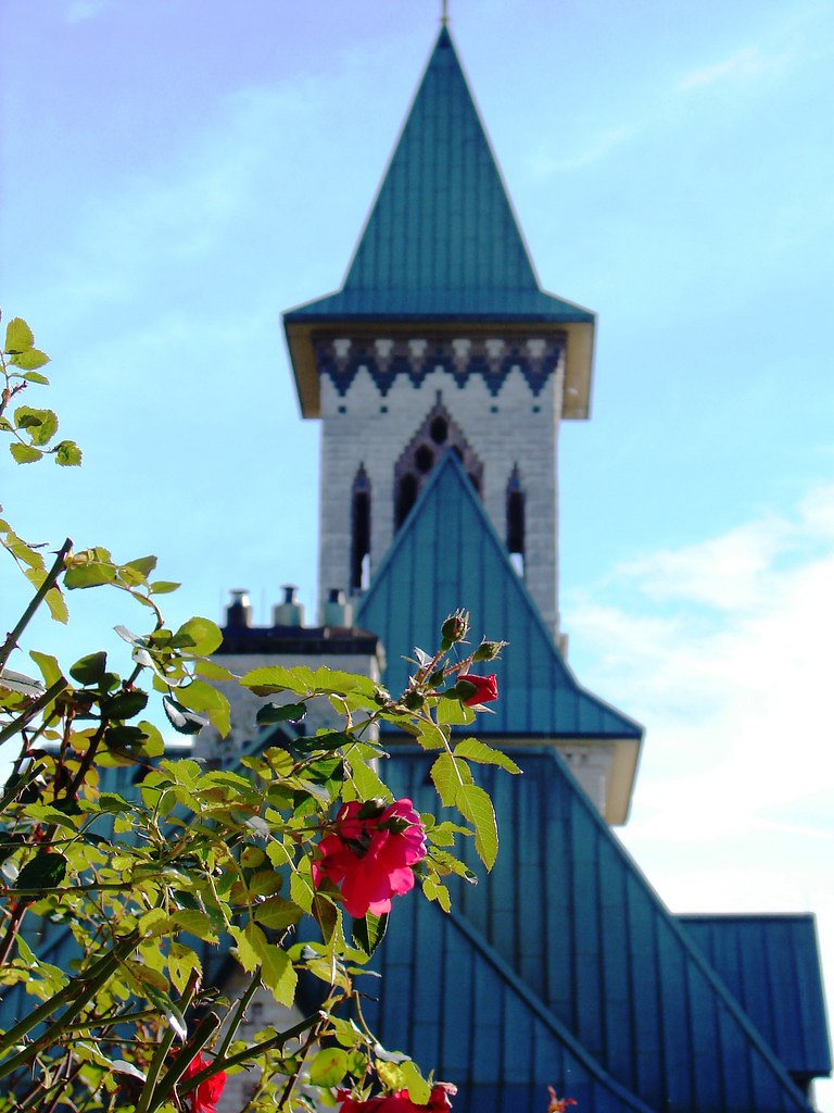 Abbaye SaintBenoîtduLac Fondée en en 1912, l'abbaye com… Flickr