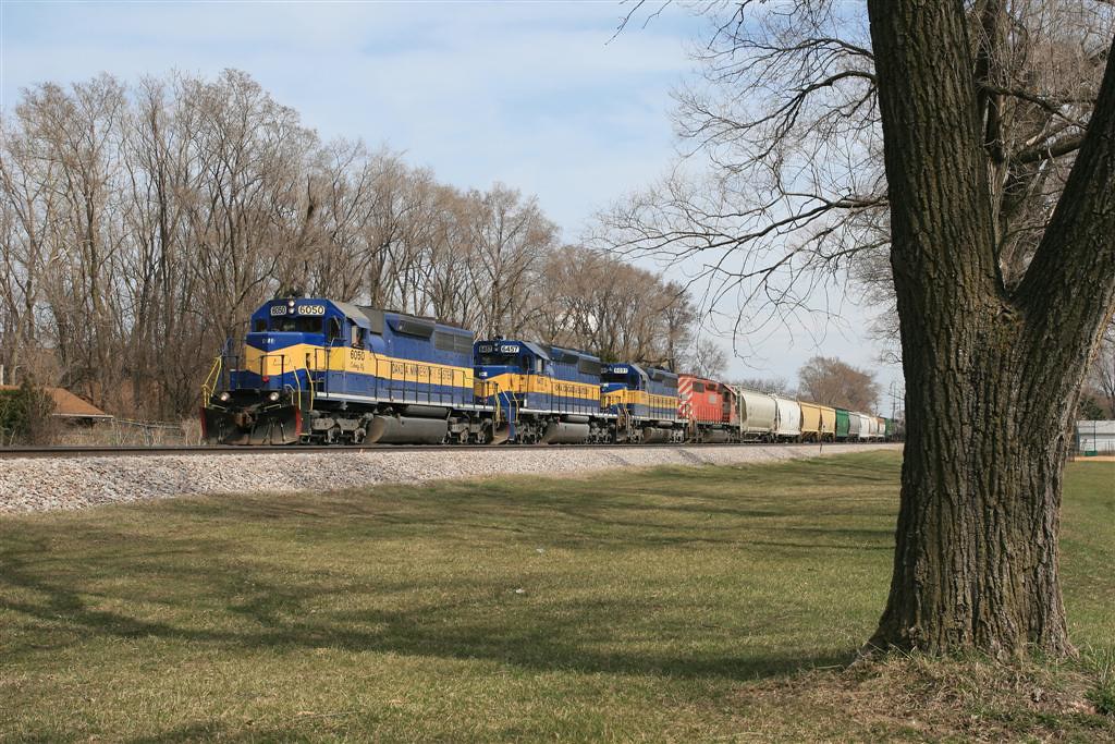 Fenton High School Bensenville, IL Train 273, which now de… Flickr