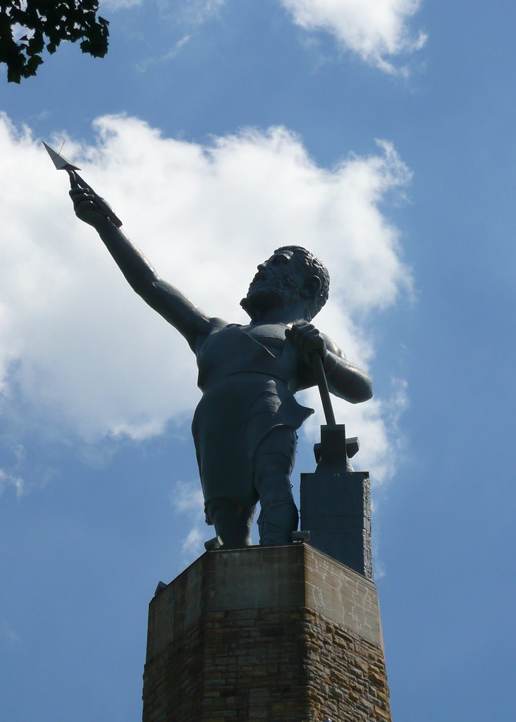Birmingham, AL Vulcan The Vulcan Statue was sculpted by Gi… Flickr