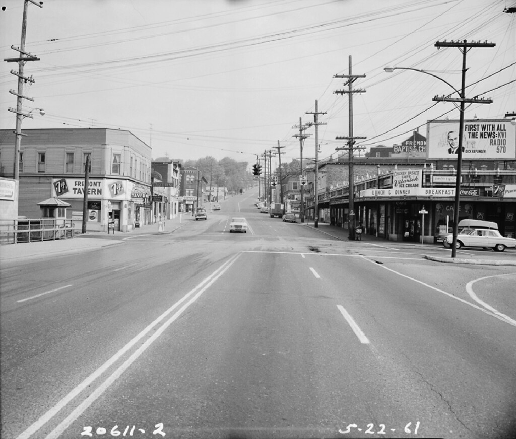 Fremont Avenue looking north from Fremont Bridge, 1961 Flickr