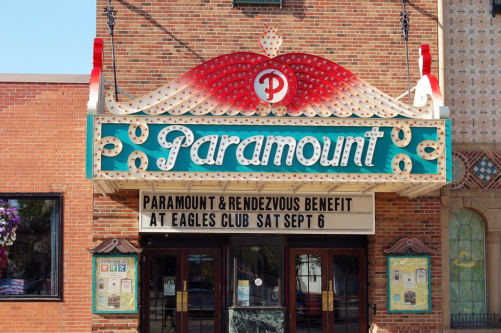 Minnesota, Austin, Paramount Theatre (8,011b) The Spanish … Flickr