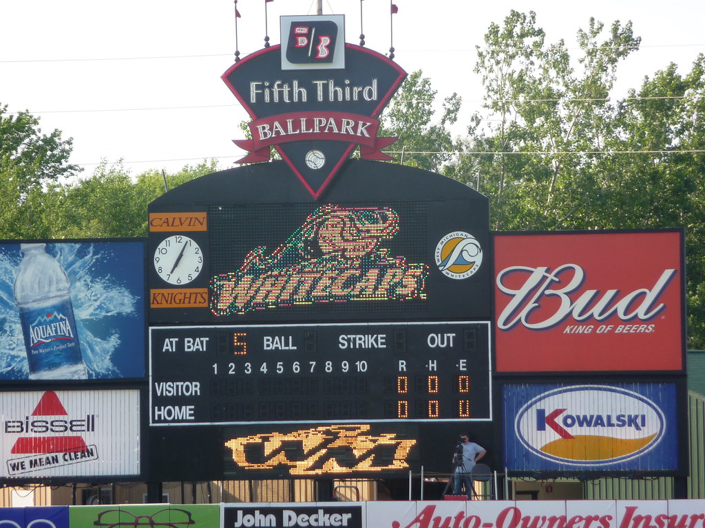 Fifth Third Ballpark 704pm creed_400 Flickr