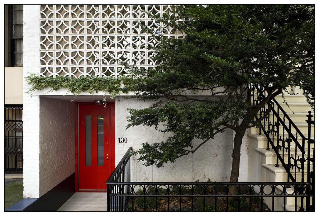 IMG_5977 Edward Durrell Stone House. NewYork City. Clement